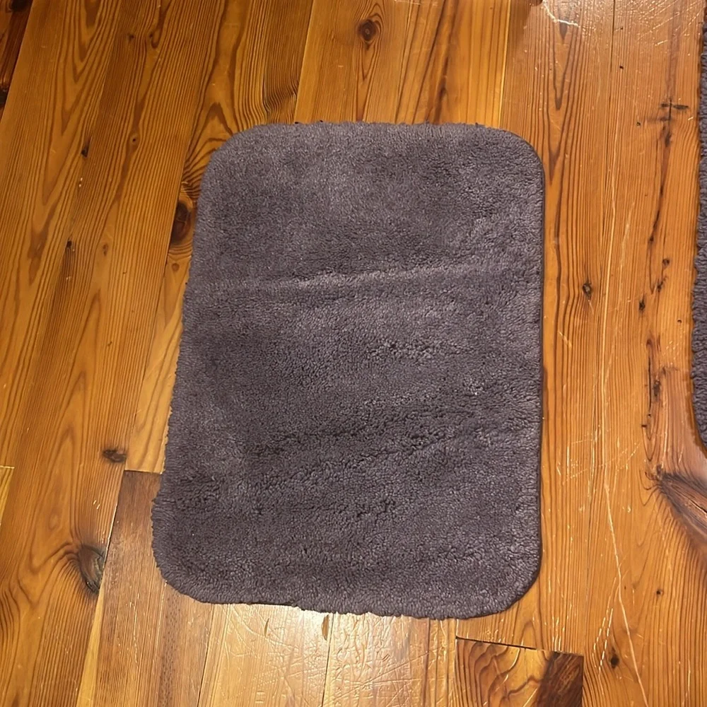 Bath Mats (2) in Purple, EUC